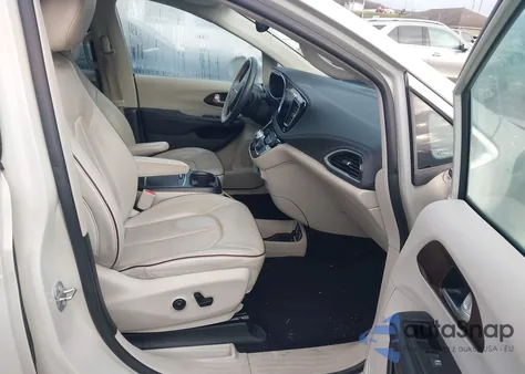 2017 Chrysler Pacifica Limited from USA, damaged, VIN 2C4RC1GG5HR669776